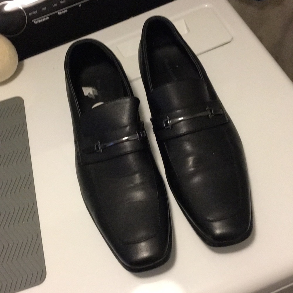 Men’s dress shoes
